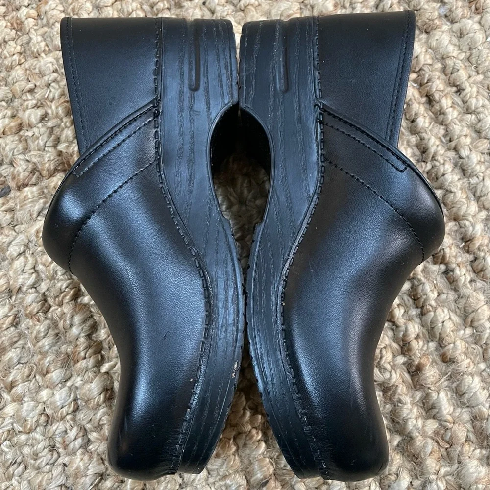 Dankso Professional Black Leather Box Clog EU 42 / Women's 11.5-12 / Men's 8.5-9 - Picture 2 of 10
